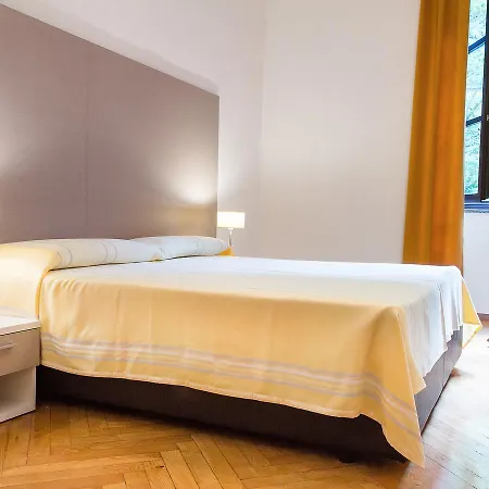 Hotel Royal 3*