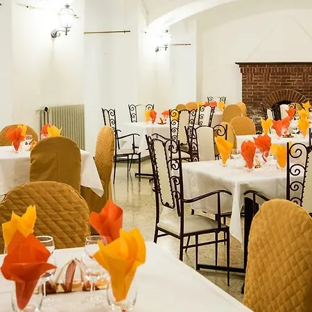 Royal Hotel 3*