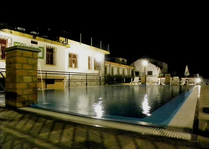 Royal فندق 3*